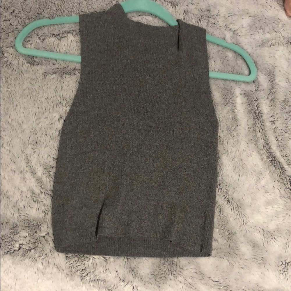 Gray Sleeveless turtle neck